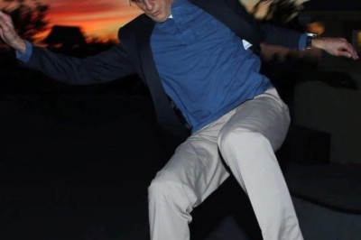 Tony Hawk as Larry David is pretty, pretty, pretty good.